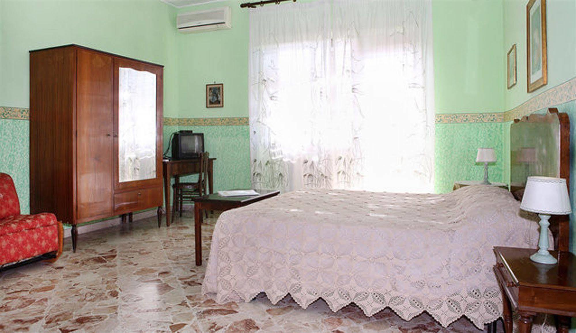 Casa Tina Maugeri Bed & Breakfast Catania Eksteriør bilde